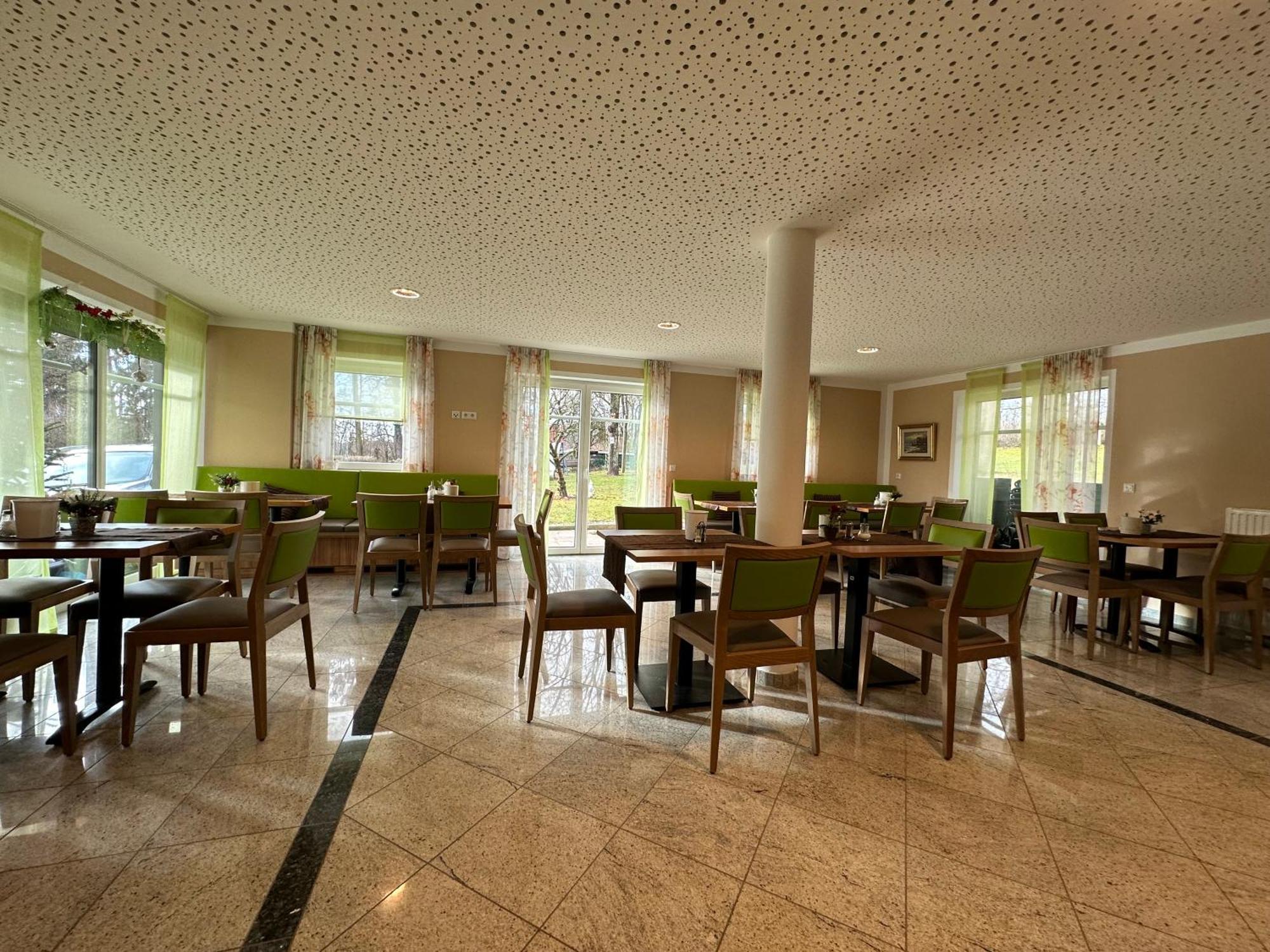 Rothsee Hotel Allersberg Ngoại thất bức ảnh