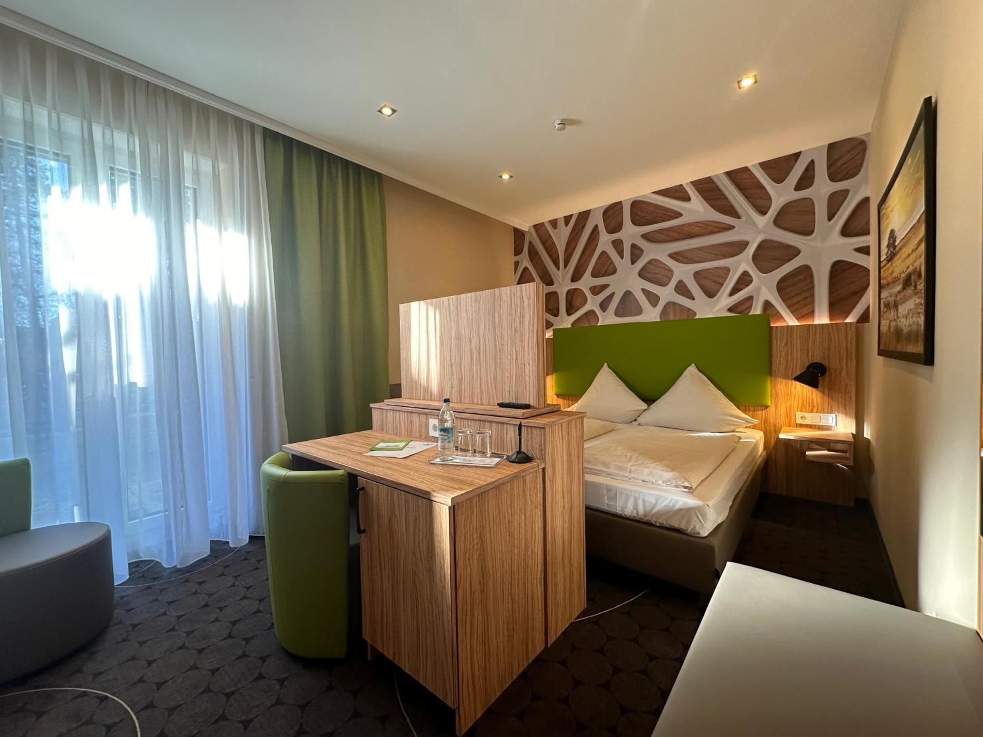 Rothsee Hotel Allersberg Ngoại thất bức ảnh