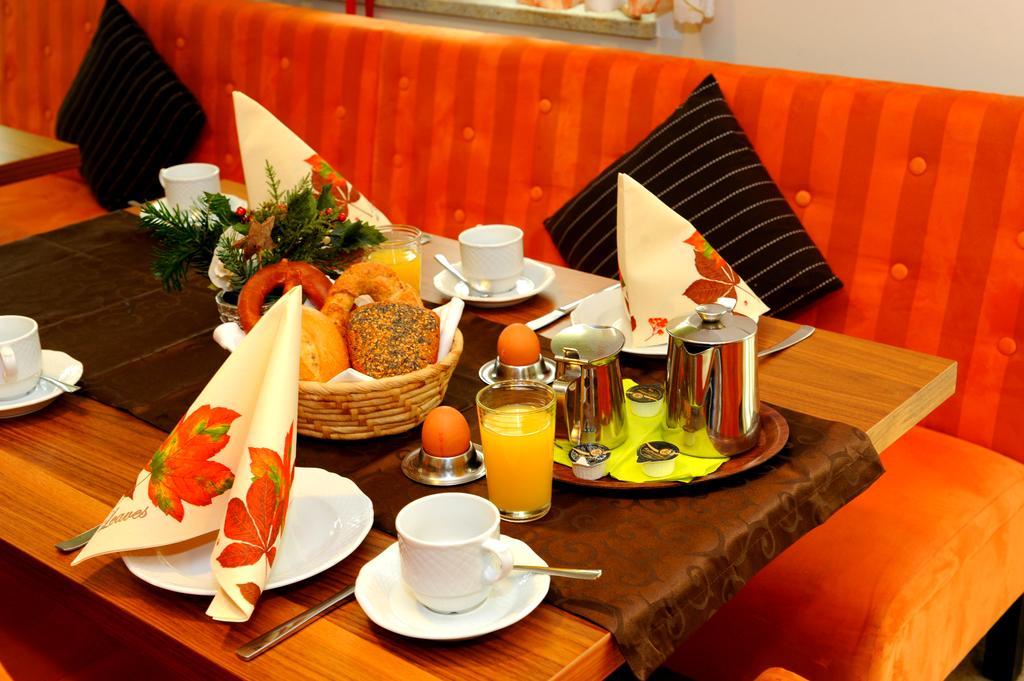 Rothsee Hotel Allersberg Ngoại thất bức ảnh