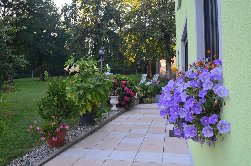 Rothsee Hotel Allersberg Ngoại thất bức ảnh