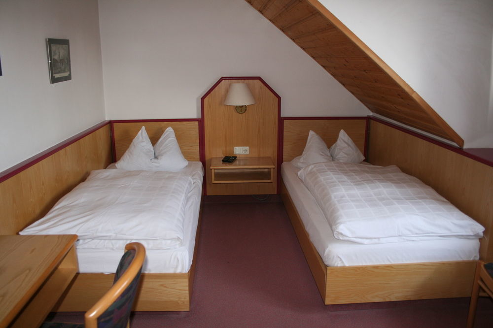 Rothsee Hotel Allersberg Ngoại thất bức ảnh